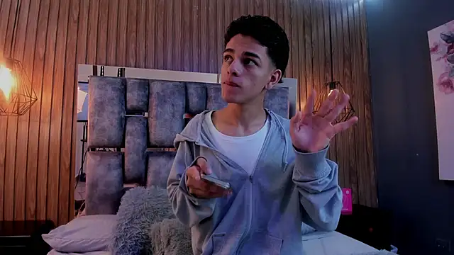 owen  johnson online show from 14, 11, 2025