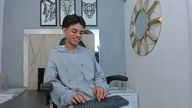 owen  johnson online show from 19, 9, 2025