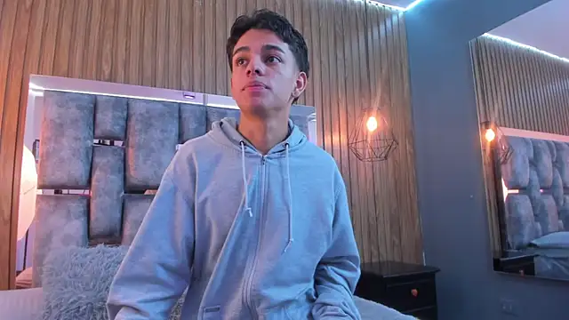 owen  johnson online show from 26, 11, 2025