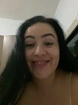 IvettSt  online show from 4, 4, 2026