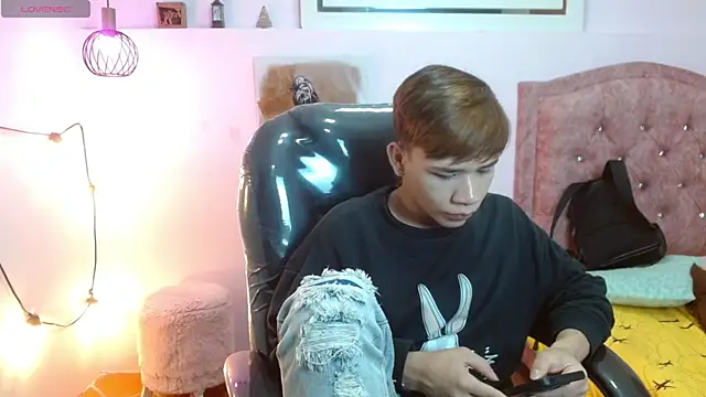 nathanclay online show from 9, 11, 2025