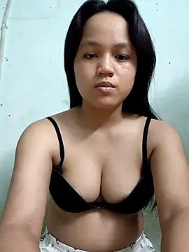 Snapshot of BabySweet-18 chatting on 18, 6, 2026 BabySweet-18 online show from 18, 6, 2026