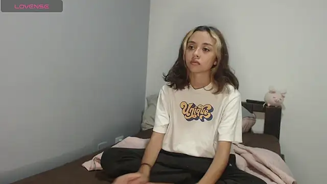 brisazanes online show from 2, 10, 2025