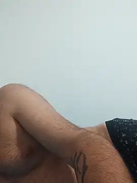 Snapshot of Ynsemr chatting on 28, 9, 2025 Ynsemr online show from 28, 9, 2025