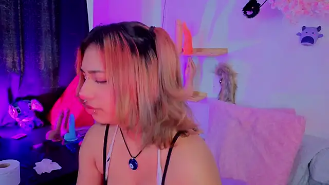 zoelight18 online show from 23, 11, 2025