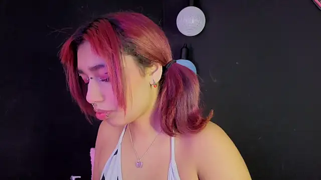 zoelight18 online show from 23, 9, 2025