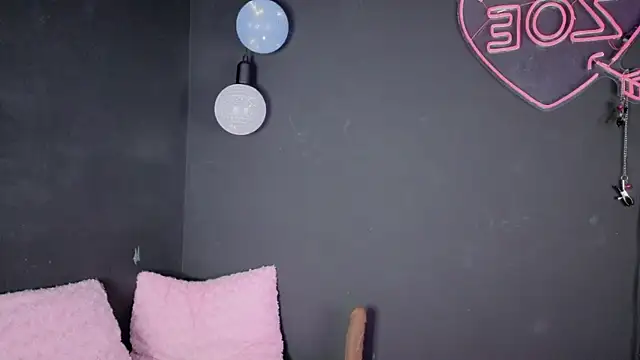 zoelight18 online show from 30, 9, 2025