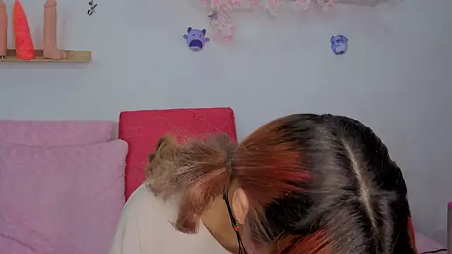 zoelight18 online show from 26, 10, 2025