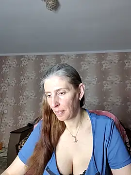 Snapshot of CandiCole chatting on 13, 6, 2026 CandiCole online show from 13, 6, 2026