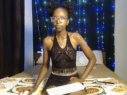 wild smile online show from 12, 9, 2025