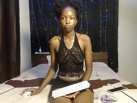 wild smile online show from 3, 10, 2025