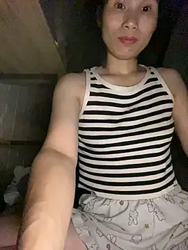 MinHiNi online show from 6, 10, 2025