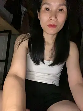 MinHiNi online show from 5, 10, 2025