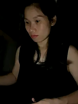 MinHiNi online show from 4, 10, 2025