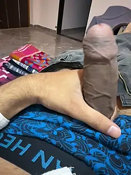 Snapshot of Marathiboyraj chatting on 18, 12, 2025 Marathiboyraj online show from 18, 12, 2025