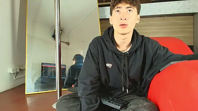  DantFox  online show from 30, 9, 2025