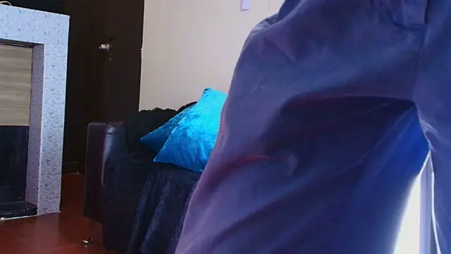  DantFox  online show from 5, 10, 2025