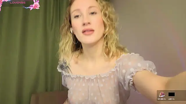 BiancaHelo online show from 20, 9, 2025