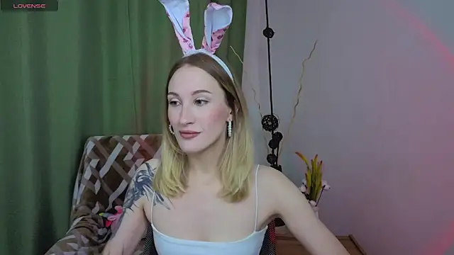 BiancaHelo online show from 28, 9, 2025