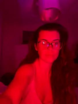 AlitaNova online show from 5, 10, 2025