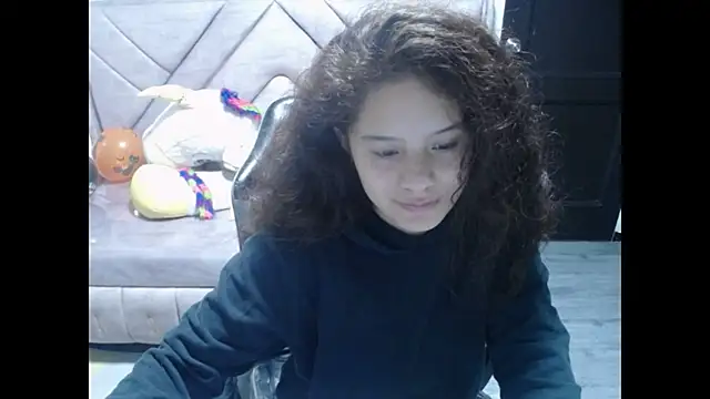 Velvet Moon V online show from 23, 10, 2025