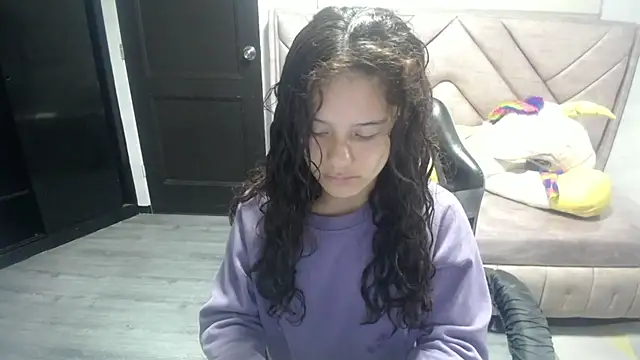 Velvet Moon V online show from 16, 10, 2025