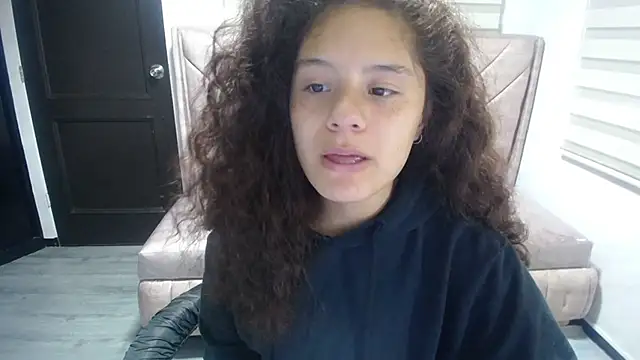 Velvet Moon V online show from 13, 10, 2025