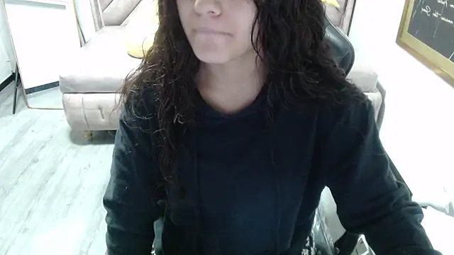 Velvet Moon V online show from 15, 12, 2025