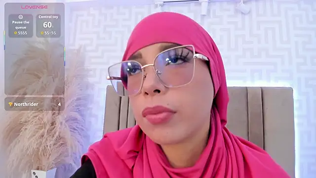 Snapshot of naishaa_ chatting on 3, 7, 2026 naishaa online show from 3, 7, 2026