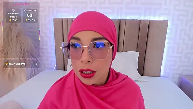 Snapshot of naishaa_ chatting on 20, 6, 2026 naishaa online show from 20, 6, 2026