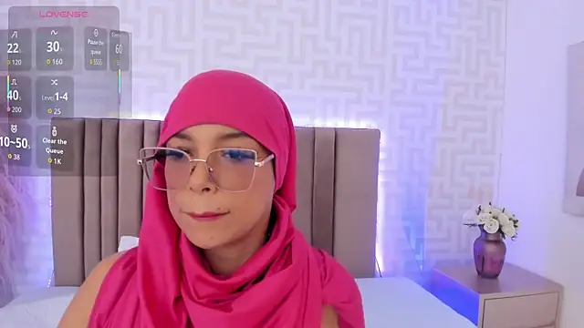 Snapshot of naishaa_ chatting on 15, 7, 2026 naishaa online show from 15, 7, 2026