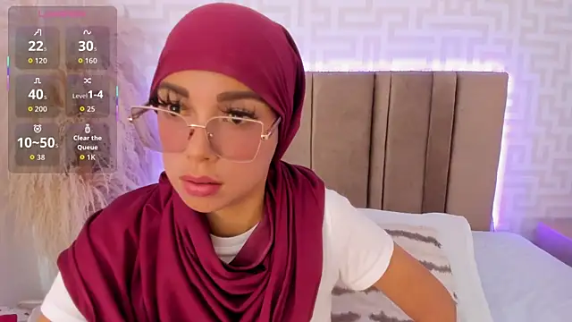 Snapshot of naishaa_ chatting on 11, 7, 2026 naishaa online show from 11, 7, 2026