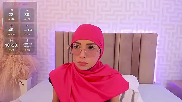 Snapshot of naishaa_ chatting on 26, 6, 2026 naishaa online show from 26, 6, 2026