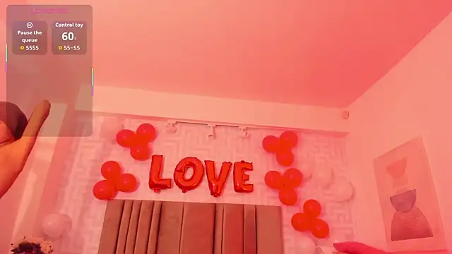 naishaa  online show from 14, 2, 2026