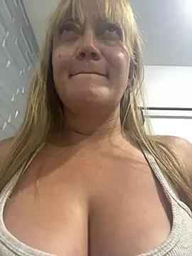 naomi diamond  online show from 22, 2, 2026