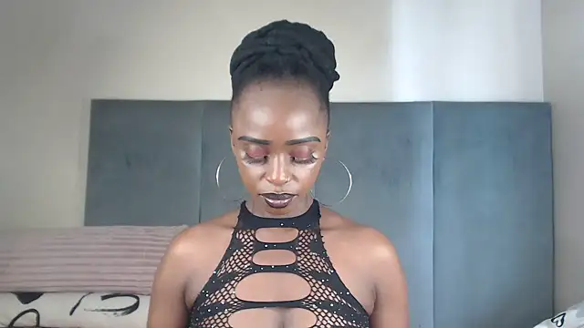 Snapshot of Jah-Queen chatting on 13, 3, 2026 Jah-Queen online show from 13, 3, 2026