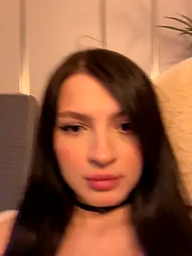 AlanaHurd online show from 19, 10, 2025