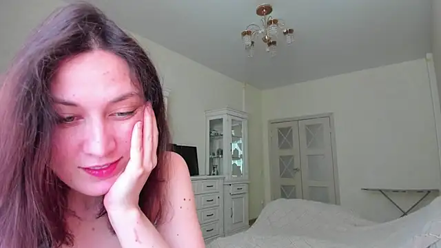 Mary Queeny online show from 2, 5, 2026