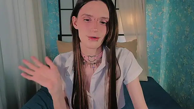 Snapshot of madi_snow chatting on 19, 2, 2026 madi snow online show from 19, 2, 2026