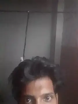 Snapshot of RohitHot122 chatting on 8, 9, 2025 RohitHot122 online show from 8, 9, 2025