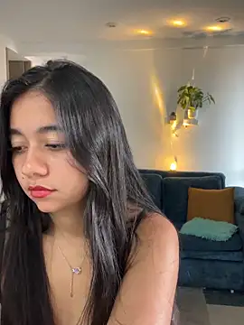 Snapshot of Lily_June chatting on 30, 9, 2025 Lily June online show from 30, 9, 2025