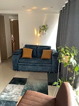 Snapshot of Lily_June chatting on 19, 11, 2025 Lily June online show from 19, 11, 2025