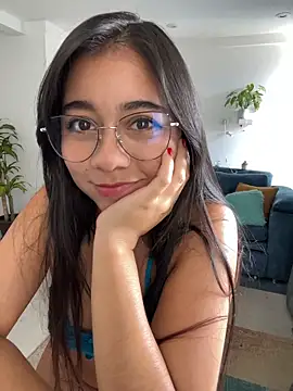 Snapshot of Lily_June chatting on 3, 11, 2025 Lily June online show from 3, 11, 2025