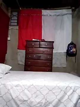 Snapshot of Steehood chatting on 3, 12, 2025 Steehood online show from 3, 12, 2025