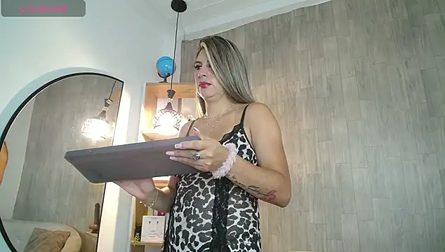 may wood online show from 10, 4, 2026