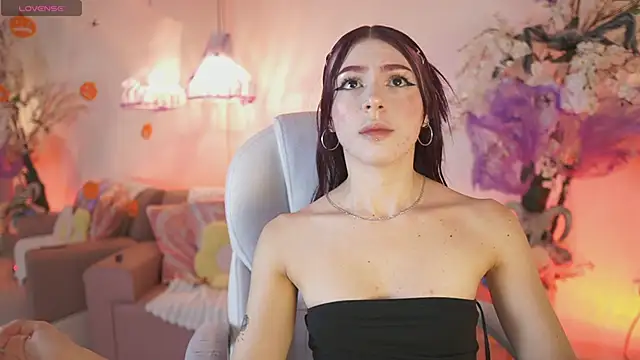 JadeSummerr online show from 18, 10, 2025