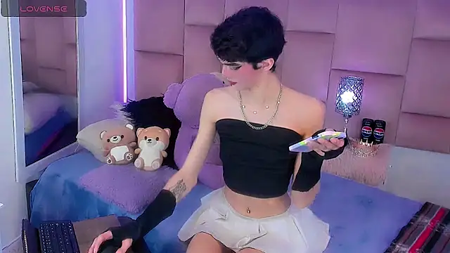 Baby FenixTS online show from 13, 1, 2026