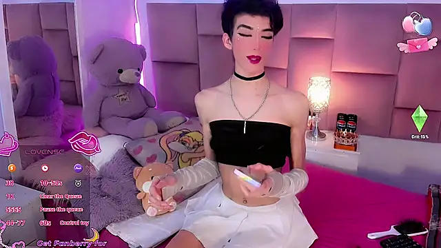 Baby FenixTS online show from 27, 11, 2025