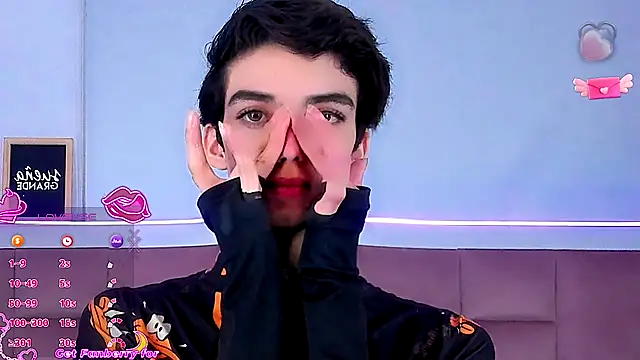 Baby FenixTS online show from 18, 12, 2025