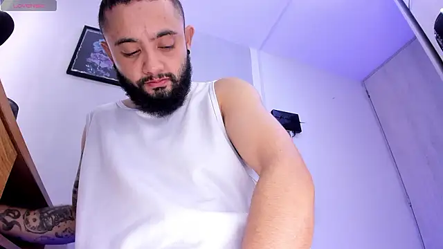 Snapshot of Noah_devil_ chatting on 11, 2, 2026 Noah devil online show from 11, 2, 2026